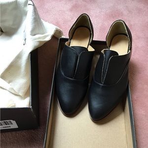 Nisolo women’s black Emma d’orsay Oxford shoes size 5